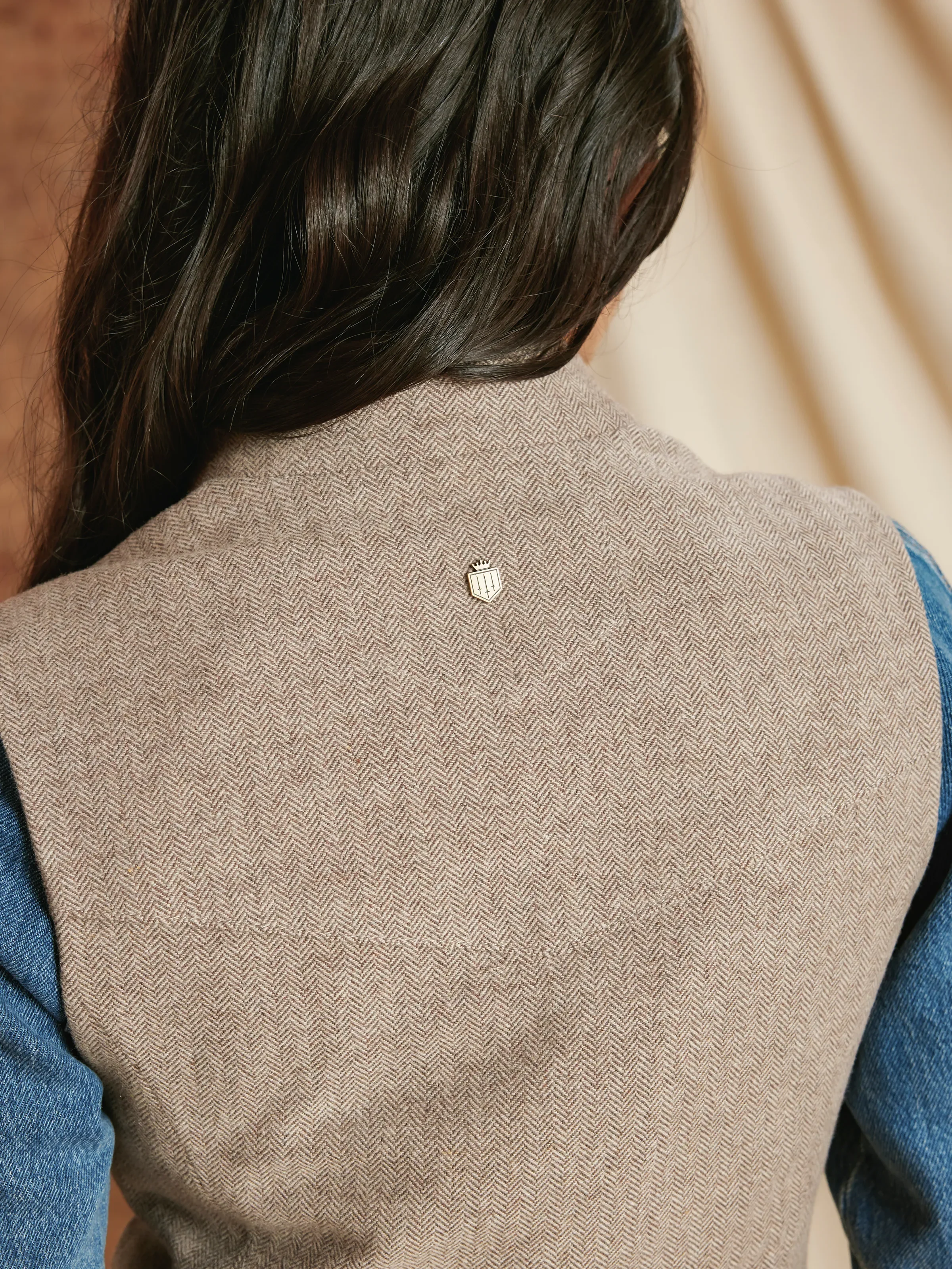 Eliza Herringbone Gilet - Driftwood - Image 5