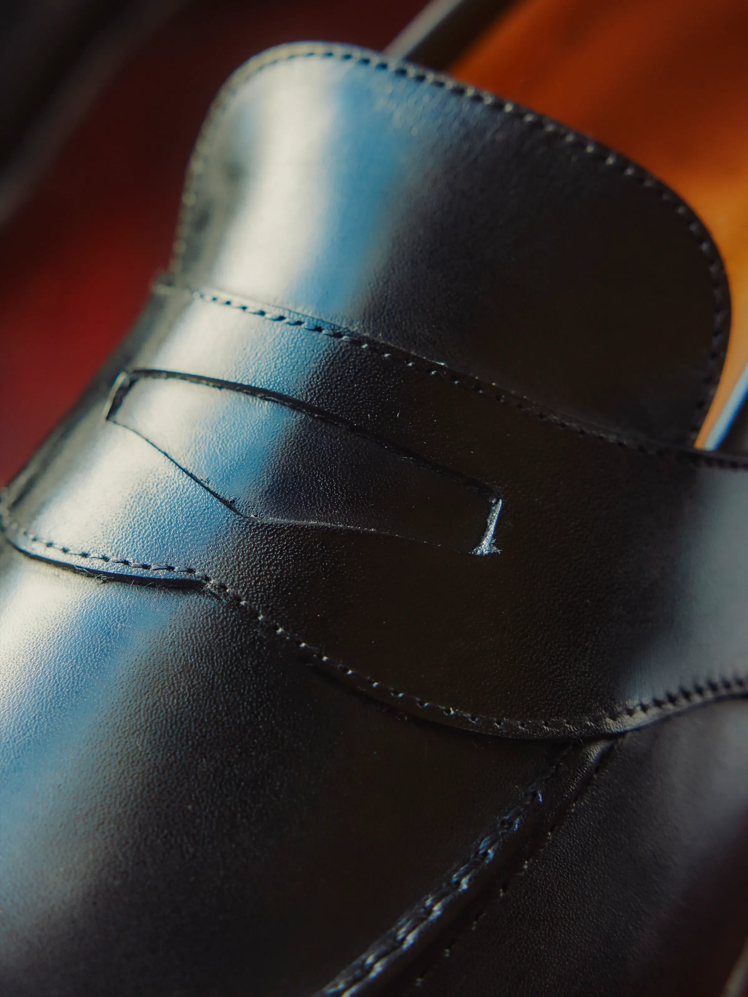 Balmoral - Black Leather - Image 4