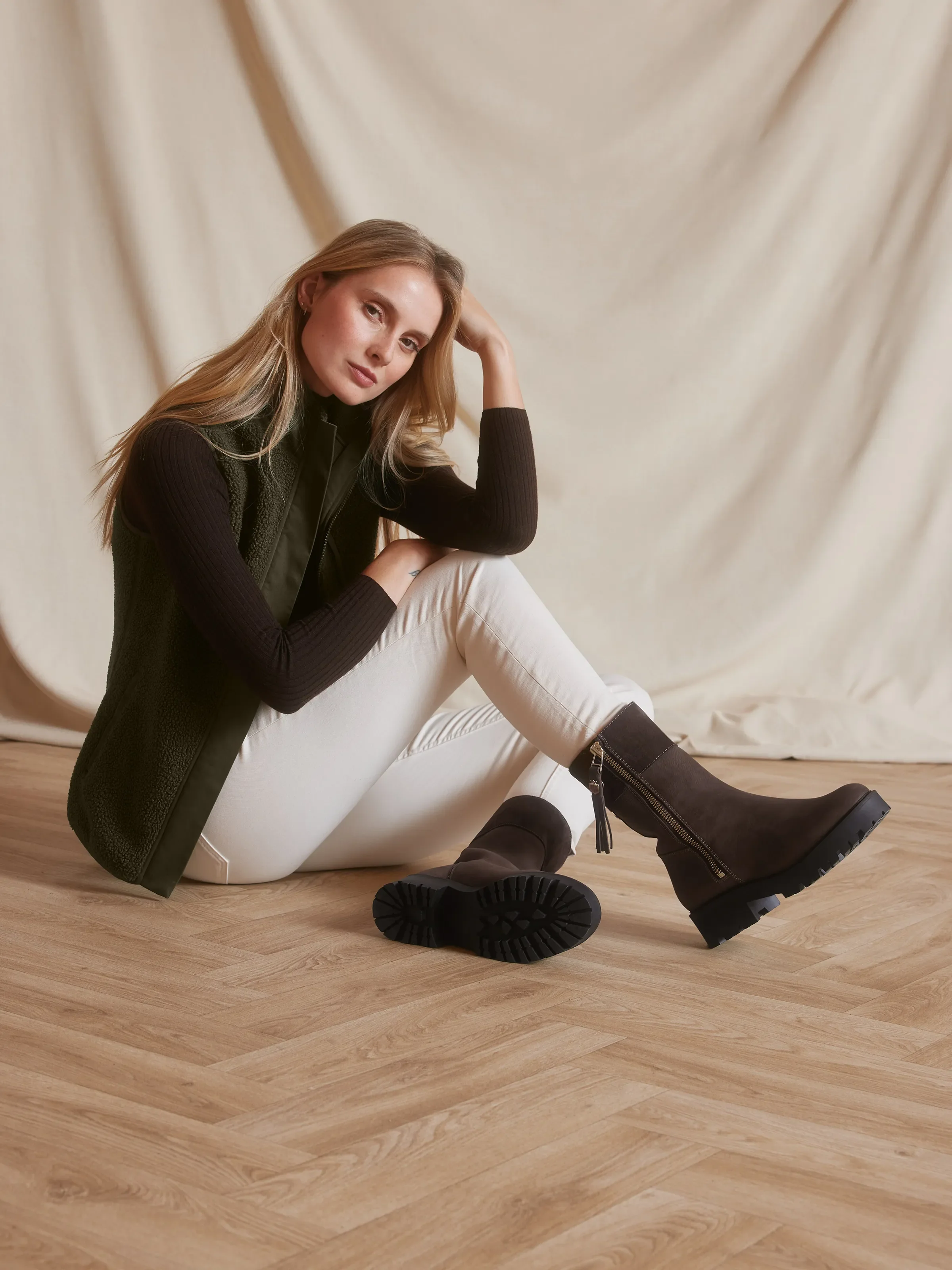 Shearling Lined Paris - Chocolate Nubuck - Image 6